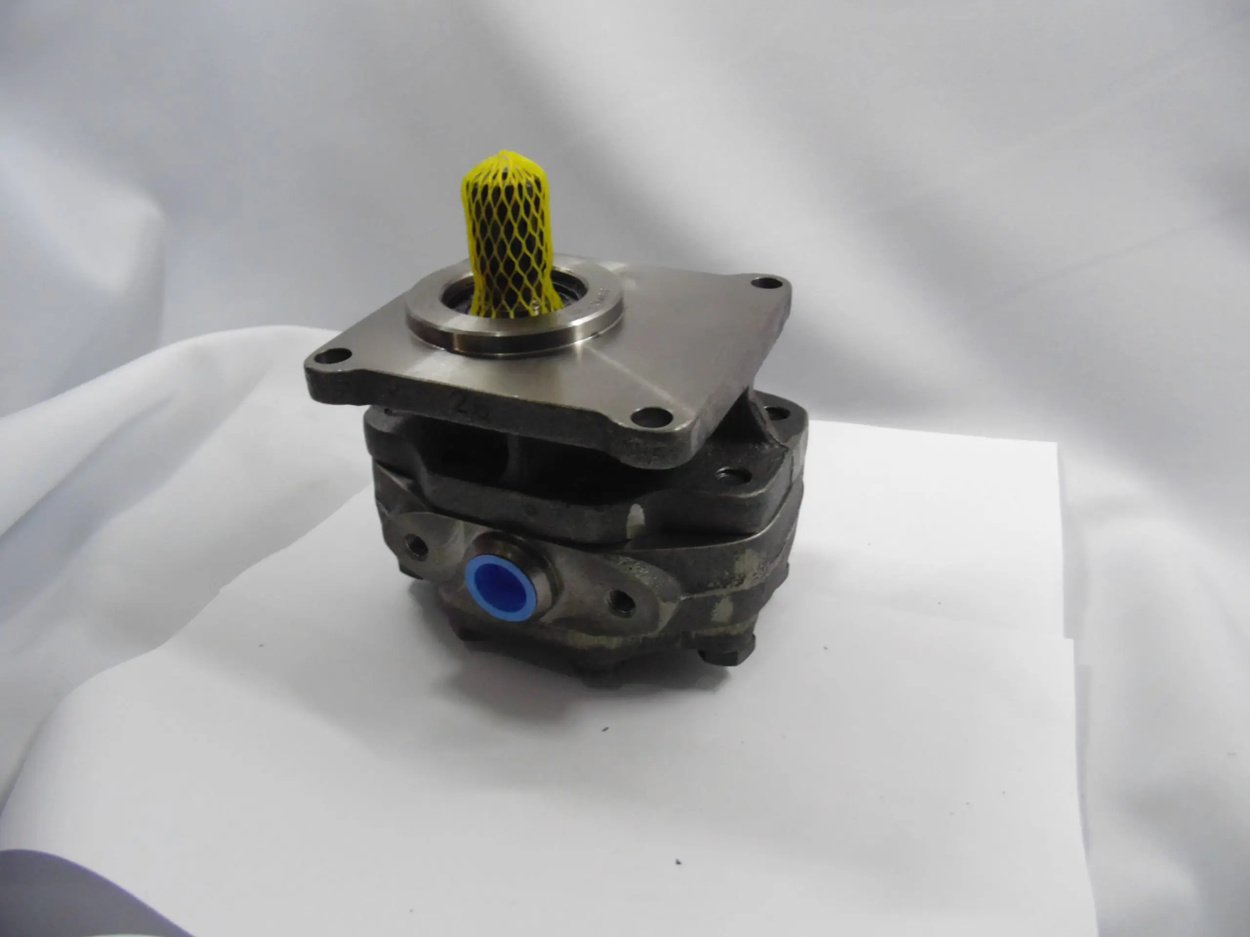 BOMBA HIDRÁULICA DIREÇÃO KOMATSU D60, KOMATSU D65, 0743072201, PEÇAS PARA KOMATSU D50 - Imagem 7