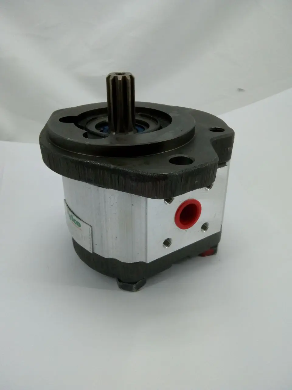 BOMBA FREIO MICHIGAN 55CI, VOLVO L90 12709788, 11017702, 12101004003 - Imagem 4