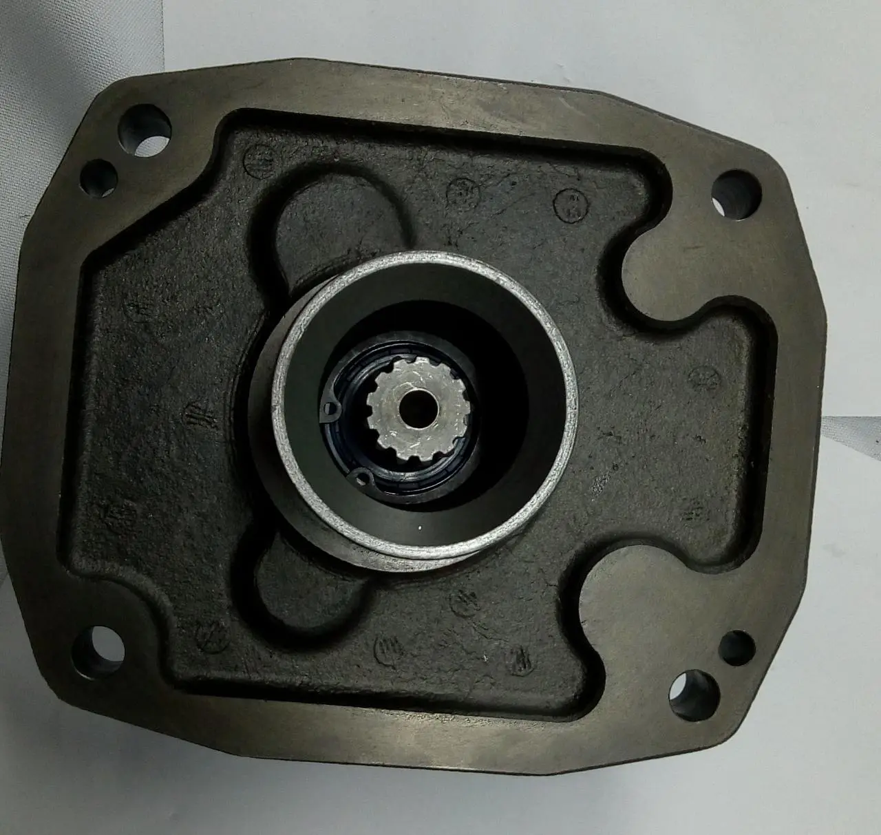 BOMBA HIDRÁULICA VALMET 62, 65, 85, 86, 88, 157500, 157490 2121011001, 90111015002, 0070298101 - Imagem 8